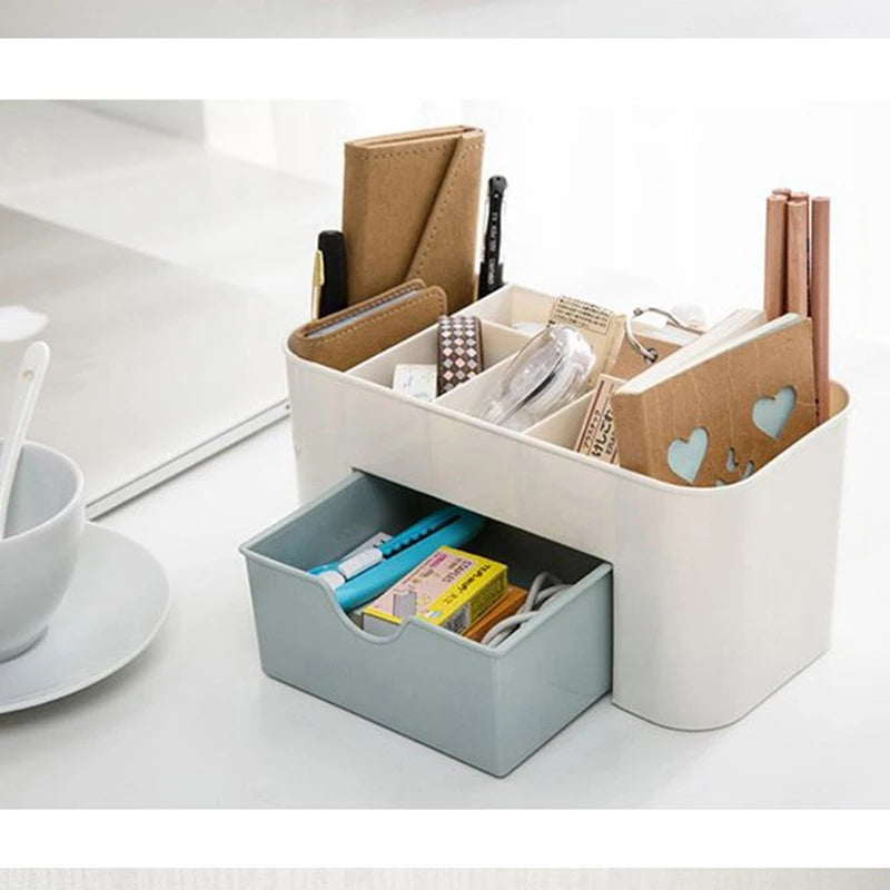 Organizador de Maquiagem com Gaveta, Estojo para Cotonetes, 
Discos de Algodão. Porta-Batom e Pincéis, em Plástico Acrílico.